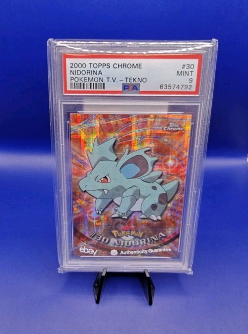 Nidorina #30 Topps Chrome Tekno Pokémon T.V Pokemon Card TCG WOTC 2000 PSA 9